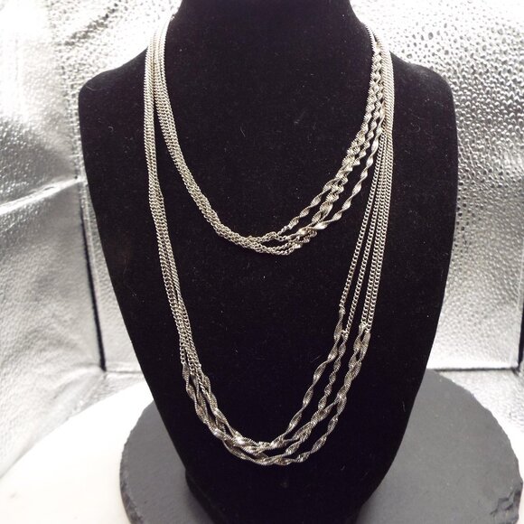 CHARMING CHARLIE SILVERY MULTI-CHAIN W/ TWIST SECTION FEATURE 34" L. NECKLACE 18 - Picture 2 of 4